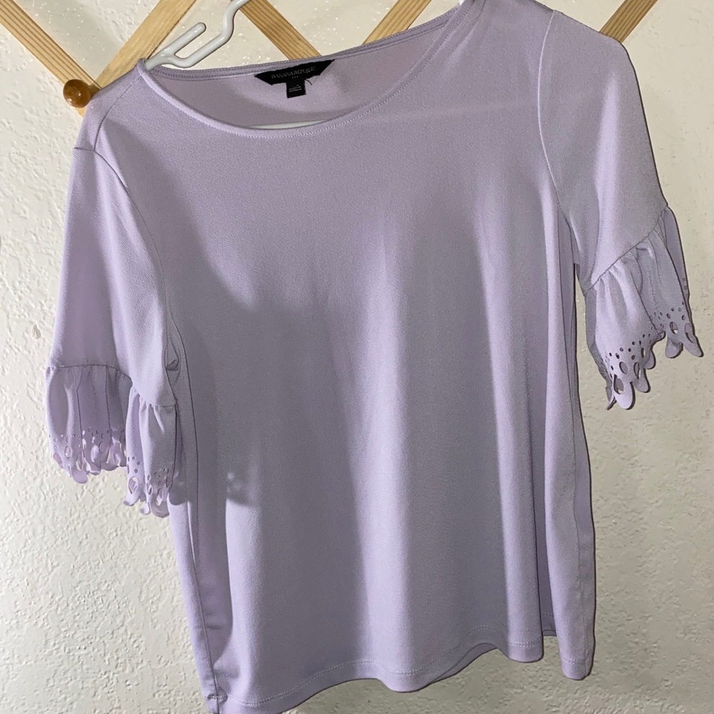 Banana Republic lavender ruffle sleeve shirt
